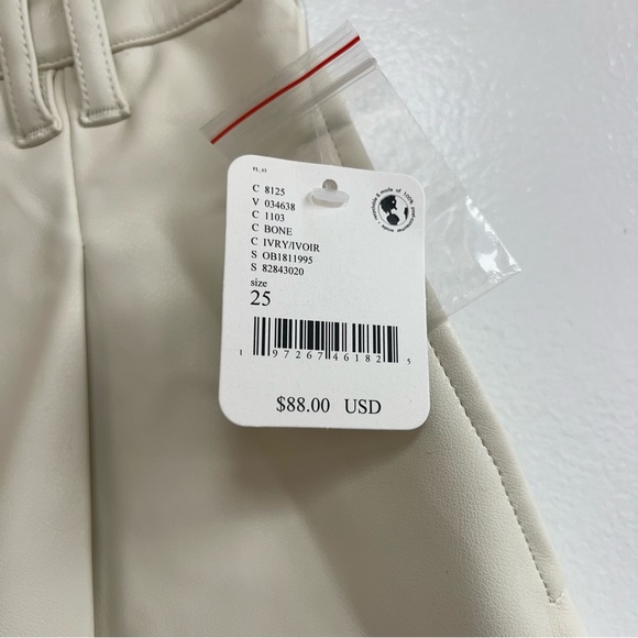 Free People Free Reign Short in Ivory - Picture 5 of 5